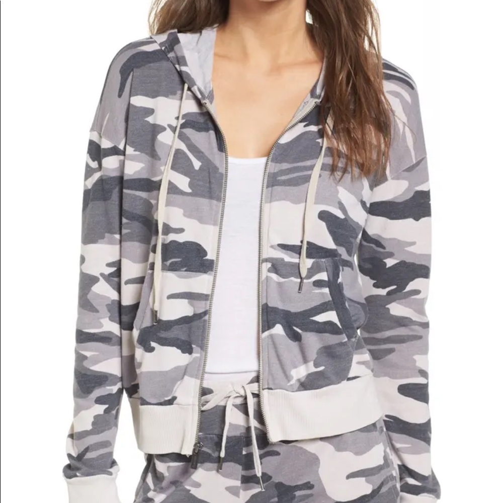 Splendid zip up hoodie - Picture 2 of 7